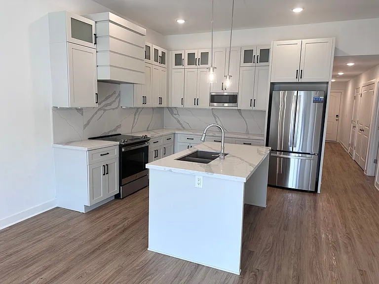 3808 NW 93rd St — Photo 5