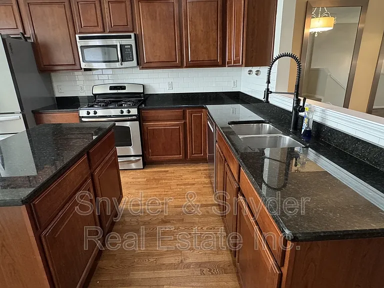 393 Caleb Dr #1 — Photo 8