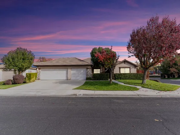 2449 Megan Ave, Clovis, CA 93611