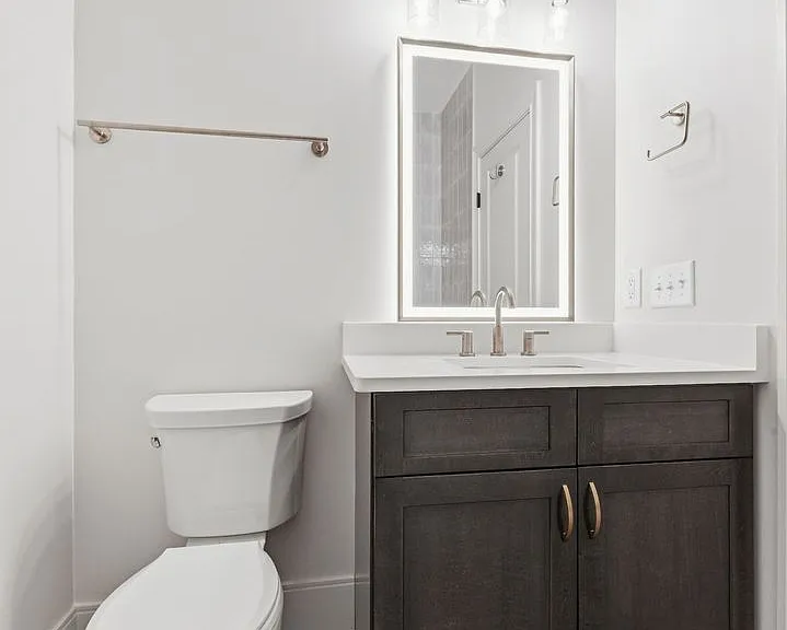 6305 Robertson Ave #6 — Photo 6
