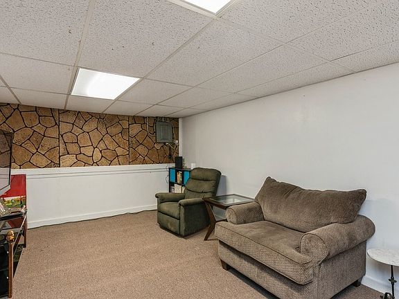 5th image of 3019 E Shawnee Ave