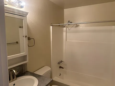 Monterey Garden Apartments — Photo 14