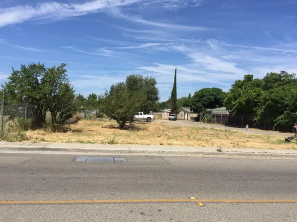 4904 Olivehurst Ave, Olivehurst, CA 95961