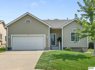 4855 S 189th Cir, Omaha, NE 68135