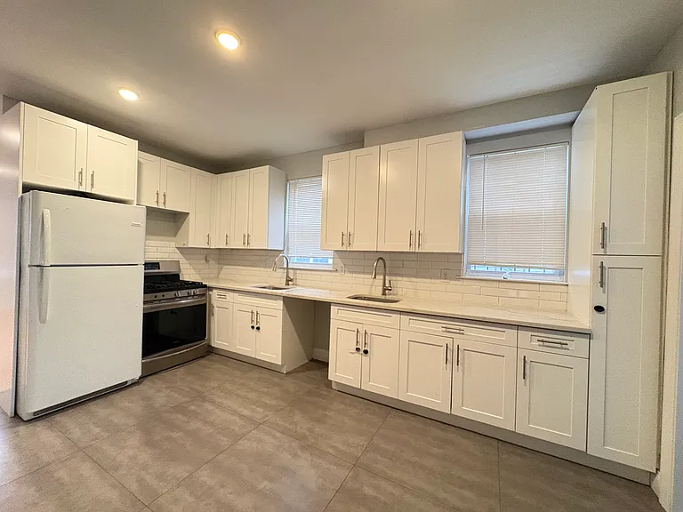227 Bidwell Ave #1 — Photo 1