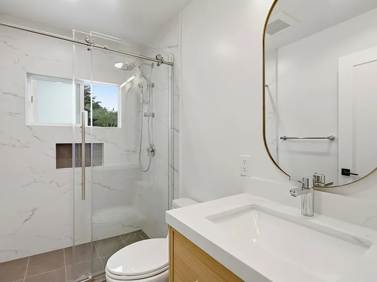 12548 Paseo Flores — Photo 32