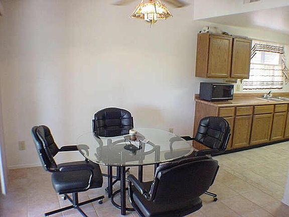 4th image of 648 E 72nd Street