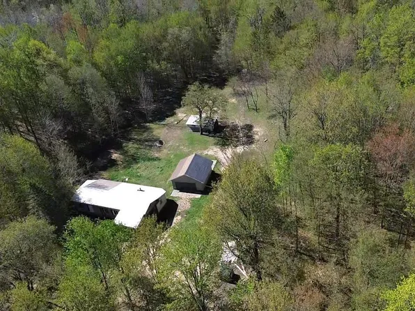 5884 Scholl Rd, Mancelona, MI 49659