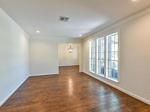5th image of 15609 Congo Ln