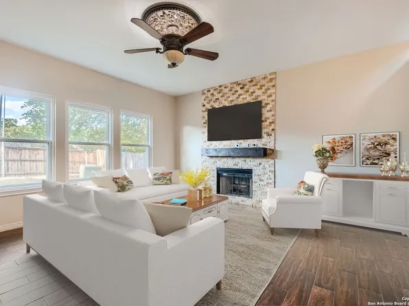 1423 VIEW TOP, San Antonio, TX 78258