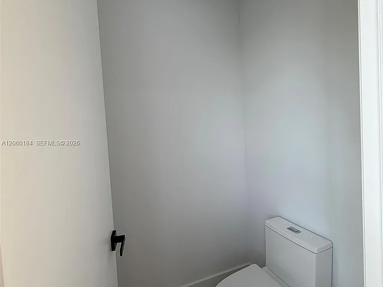 4664 SW 32nd Ave #4664 — Photo 24