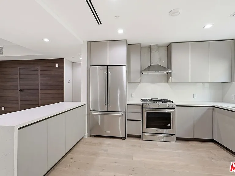 1006 Hancock Ave #C — Photo 7