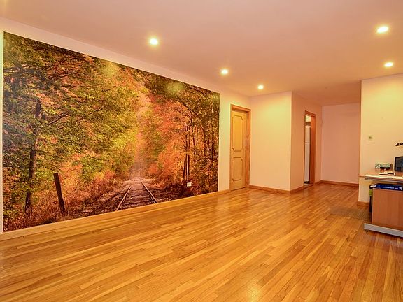 2nd image of 2678 Ocean Ave APT 1B