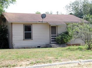 1201 W Viggo St, Hebbronville, TX 78361