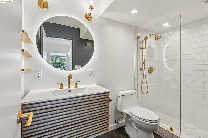 1 Kelton Ct #4K — Photo 12