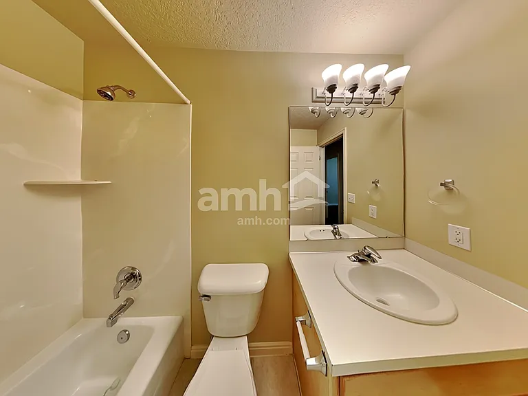 182 S 1125 W — Photo 12