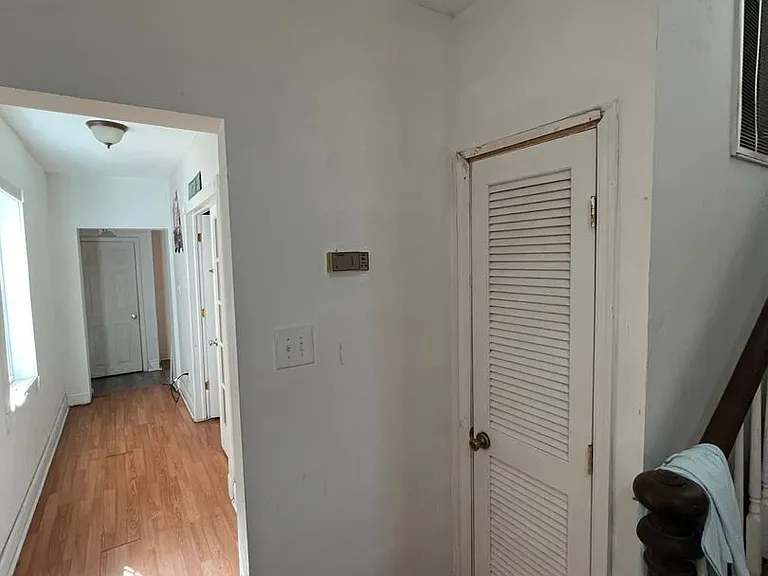 1235 W Cary St — Photo 8