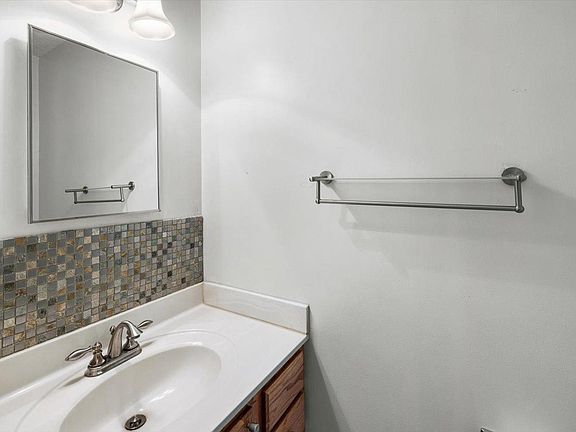 2nd image of 1814 Timberly Waye Unit 1814
