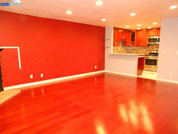 2nd image of 6510 Amador Valley Blvd