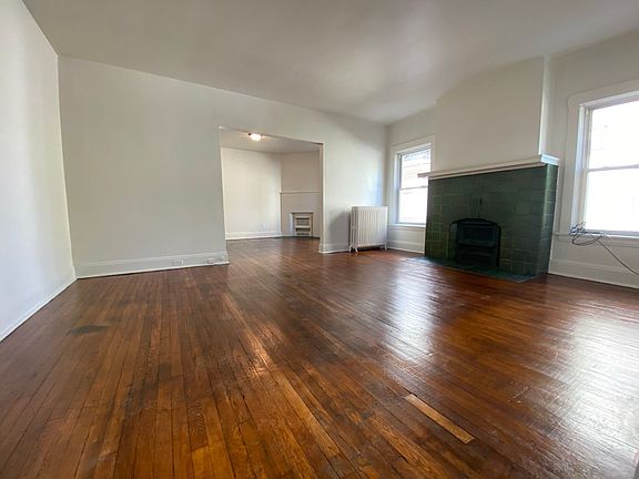 5th image of 4127 Murray Ave #266
