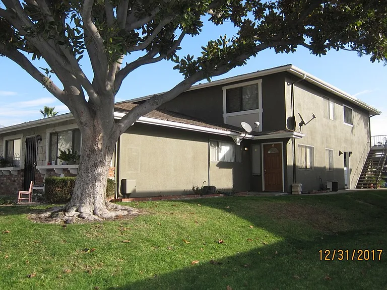 104 Sinclair Ave #1 — Photo 1