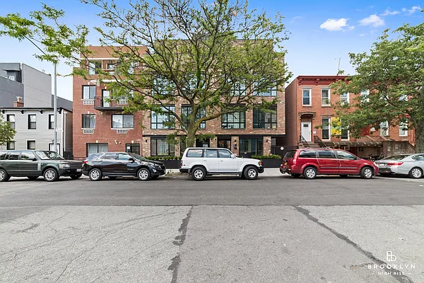Rented by Brooklyn High Rise LLC | media 15