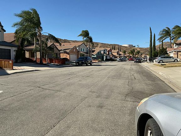 4th image of 15599 Carrera Dr