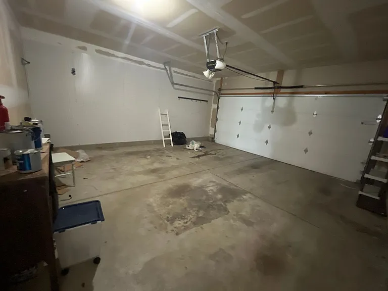 435 Vanderbuilt St — Photo 17