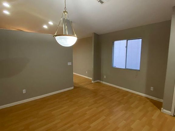 5th image of 9024 Medicine Wheel Ave