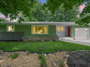 211 Kelser St, Welcome, MN 56181
