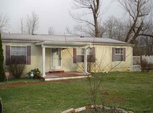44 Lexington Dr, Shrewsbury, PA 17361