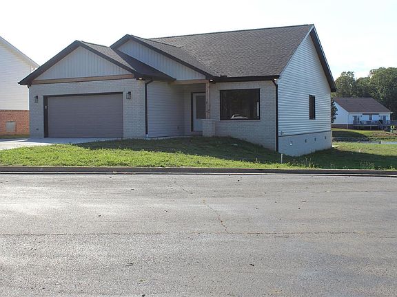 3rd image of 315 Pintail Ln