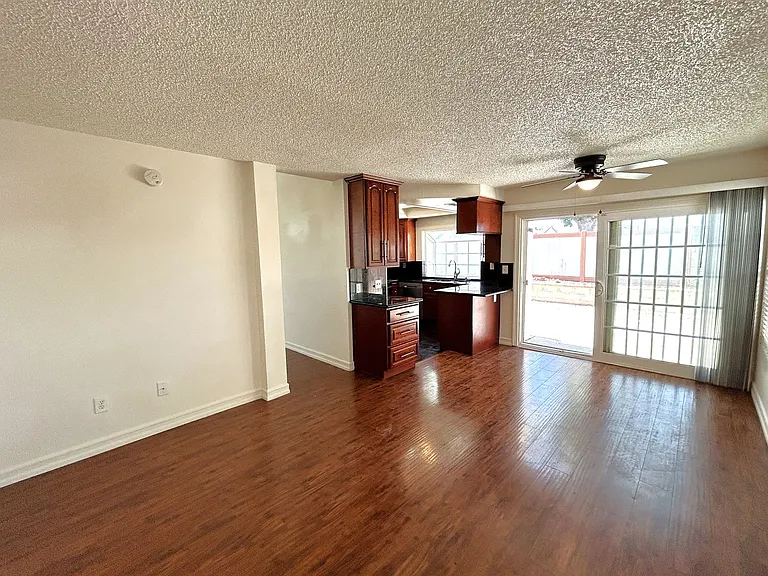 3214 Canary Ct — Photo 11