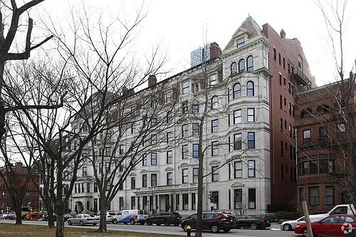 160 Commonwealth Ave #6 Photo 1