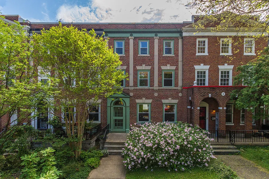 3535 16th St NW photo 1