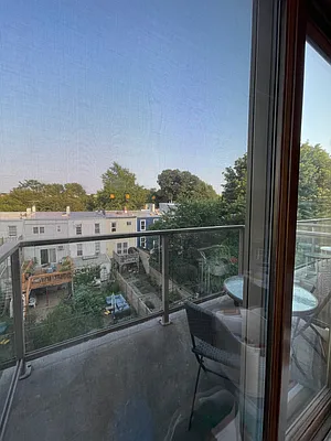 Rented by Compass | media 9