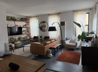 164 S 4th St #3, Brooklyn, NY 11211