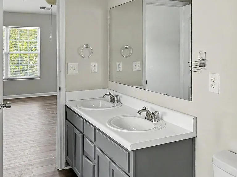 2717 Forest Grove Ct — Photo 23