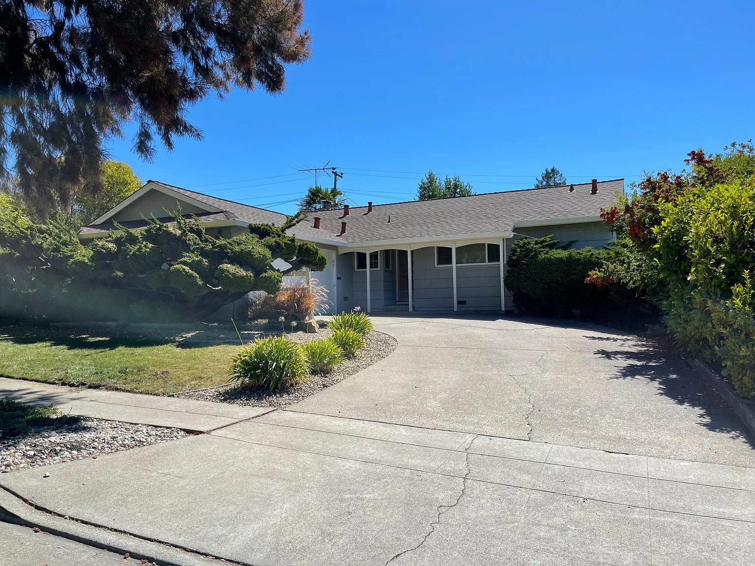 3426 May Rd photo 1
