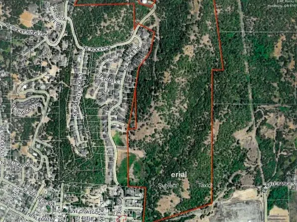 0 NE Rocky Dr, Roseburg, OR 97470