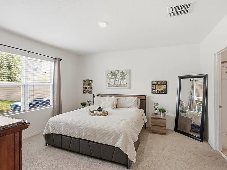 2735 Numa Falls Ave — Photo 17