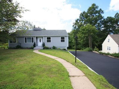 221 Carpenter Ave, Meriden, CT, 06450