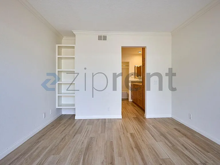 25761 Le Parc #87 — Photo 15