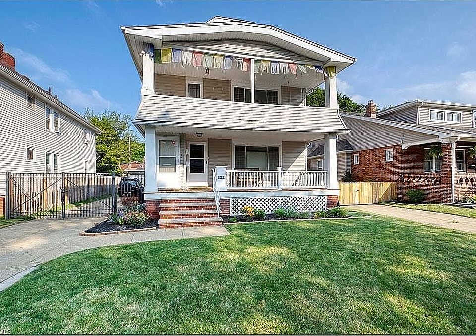1st image of 3464 Granton Ave