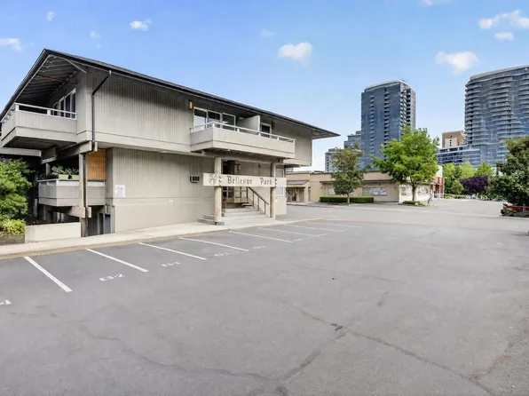 812 100th Ave NE APT 202, Bellevue, WA 98004