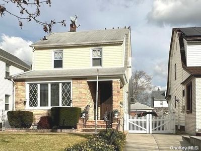 89-79 215th Street, Queens Village, NY, 11427