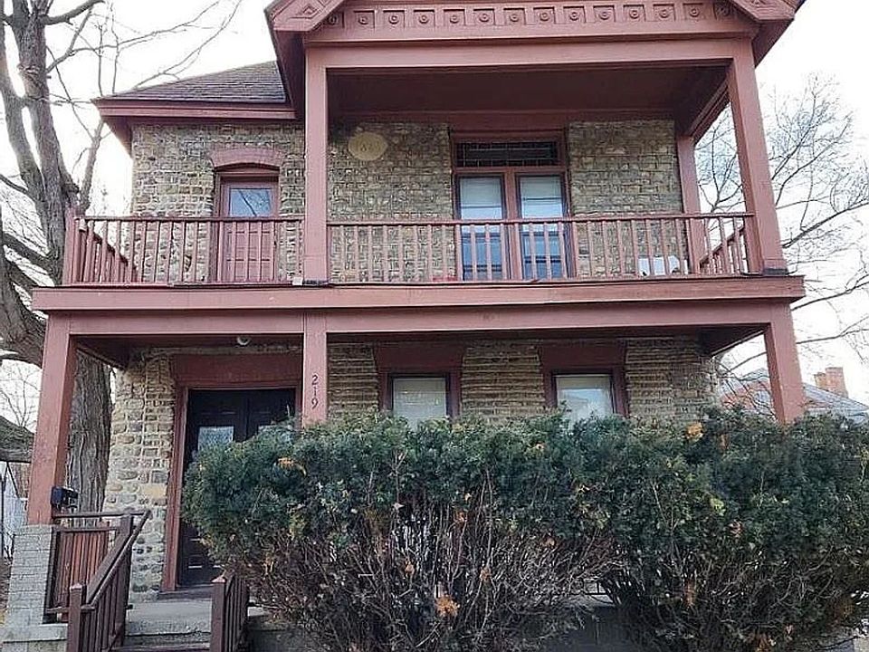 1st image of 219 N Huron St #C798174fc