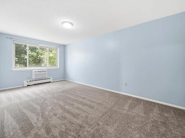 4400 Upton Ave S #202 — Photo 16