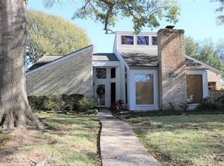 7406 Benwich Cir, Houston, TX 77095