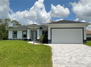 2605 E 18th St, Lehigh Acres, FL 33972